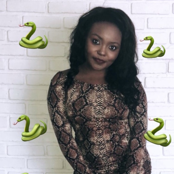 Snakeskin print dress 🐍 - Picture 3 of 4